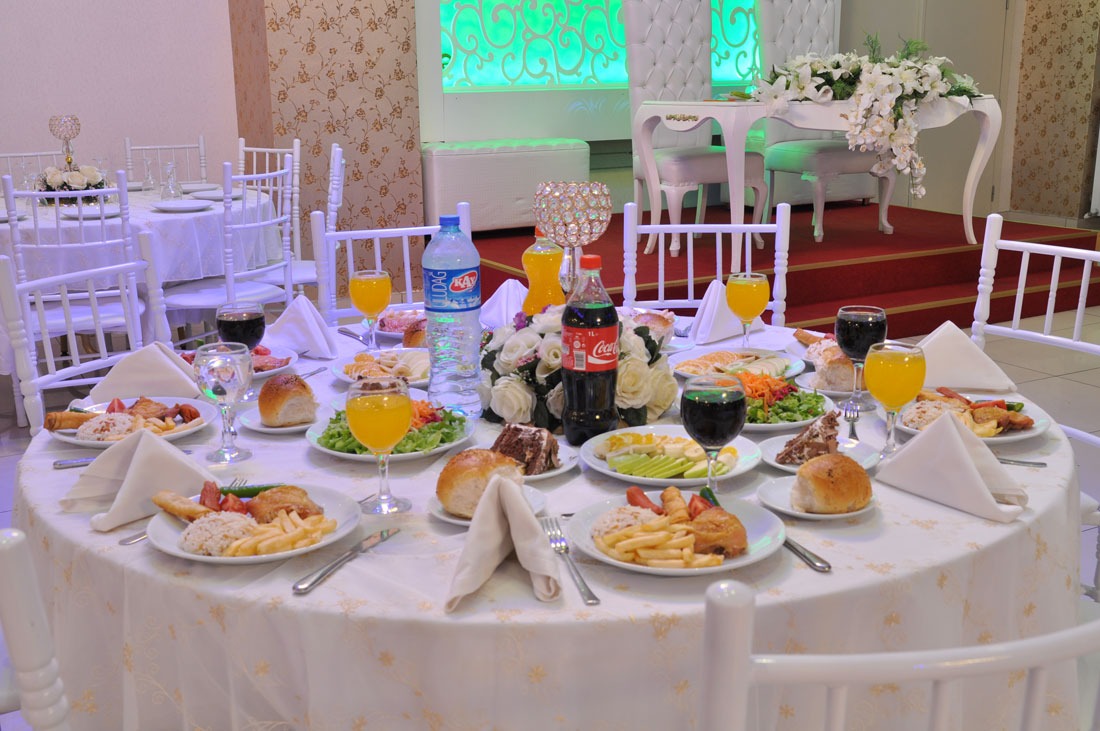 Altn Yemek zmir